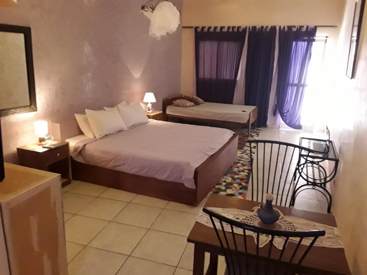 Hotel Grazia Maria M'Bour Eksteriør billede